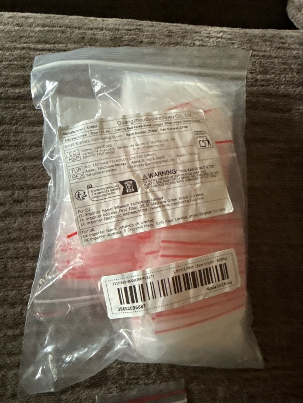 Clear Reclosable Plastic Storage Bags with Red Zip - Generic